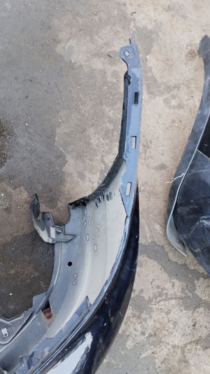 Bumper Honda CR-X used in Sharjah — photo 2