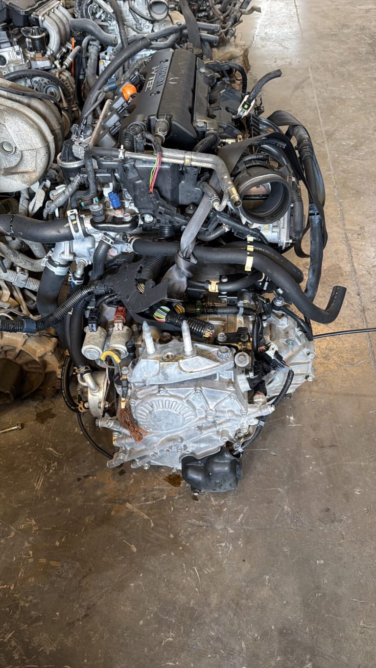 Engine + AT Honda R18A1 used in Sharjah — photo 2