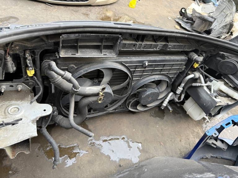 Nose cut Audi A3 used in Sharjah — photo 10