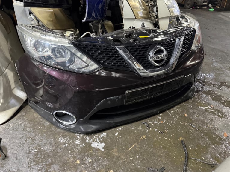Nose cut + Hood Nissan Qashqai