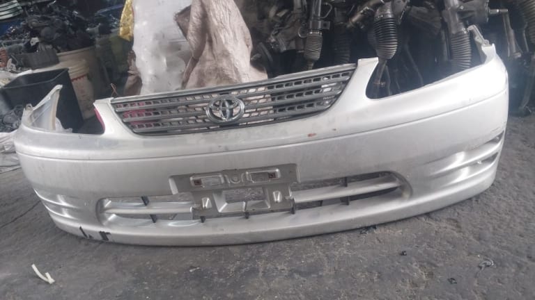 Bumper Toyota Corolla Spacio