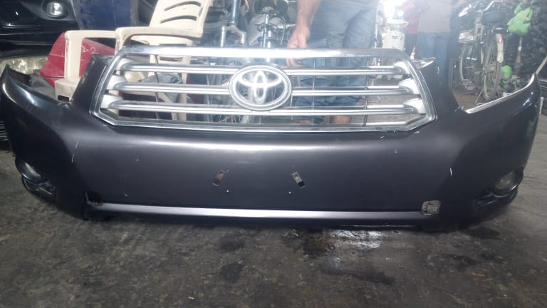 Bumper Toyota Highlander