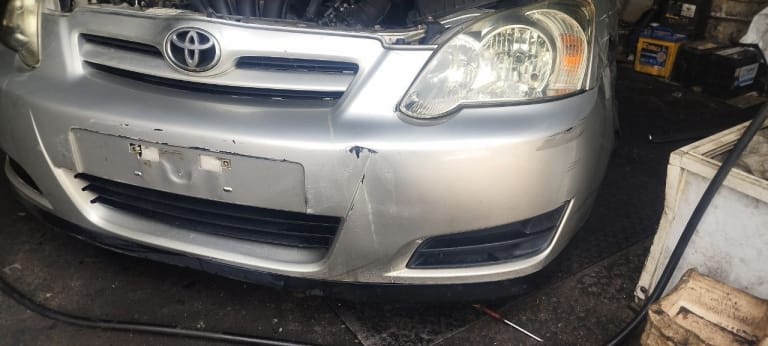 Nose cut Toyota Corolla Runx used in Sharjah — photo 2