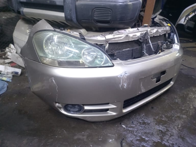 Nose cut Toyota Ipsum