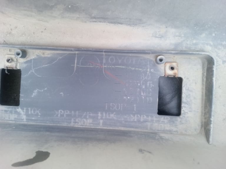 Bumper Toyota Platz used in Sharjah — photo 9