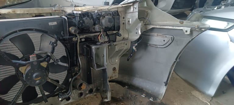 Nose cut Mazda 626 used in Sharjah — photo 2