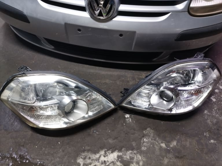 Headlights Nissan Teana