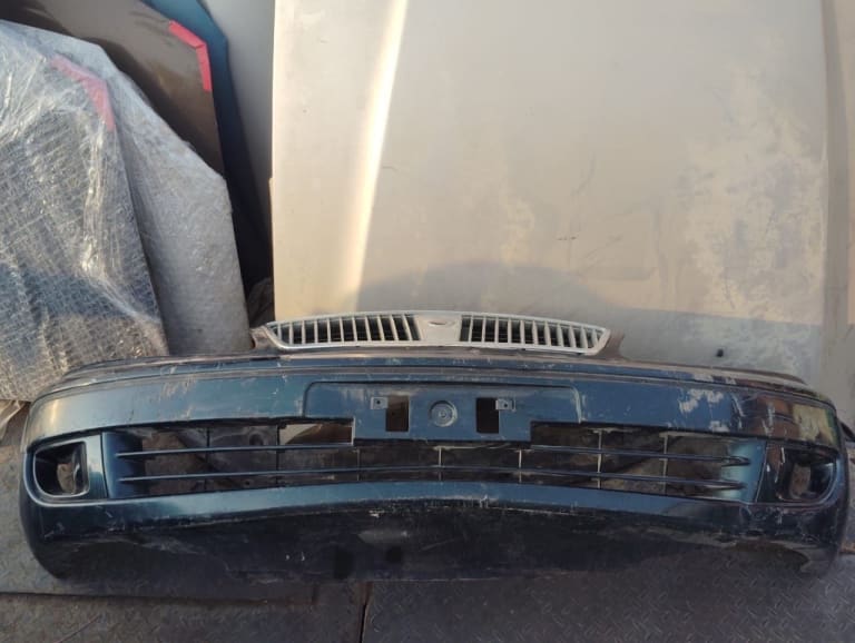 Bumper Nissan Sunny F20226N6ME