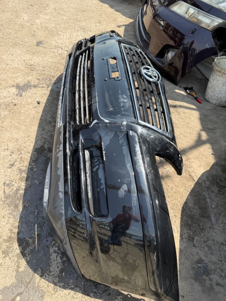Bumper Toyota Avensis 52119-05150-B0