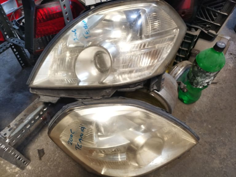 Headlights Nissan Teana J31 PJ31 TNJ31 VQ23DE used in Sharjah — photo 8