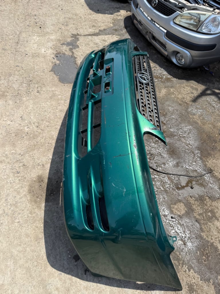 Bumper Toyota Corolla Spacio AE111N AE115N 7A-FE 4A-FE used in Sharjah — photo 2