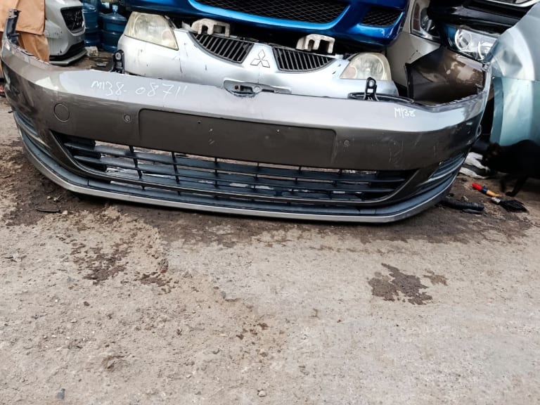 Bumper Volkswagen Golf