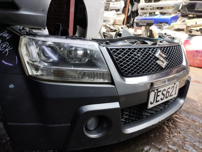 Nose cut Suzuki Grand Vitara
