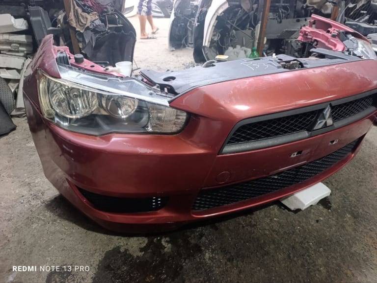 Nose cut Mitsubishi Lancer 5256A607