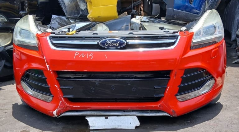 Nose cut + Hood + Fender Ford Kuga used in Sharjah