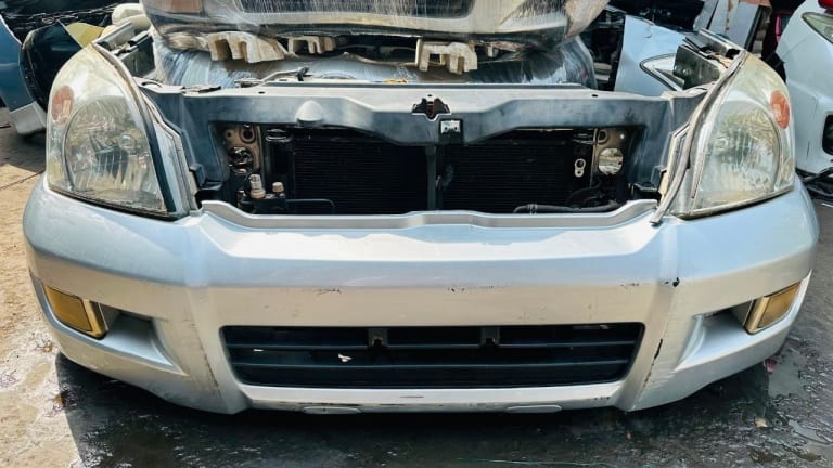 Nose cut Toyota Land Cruiser Prado