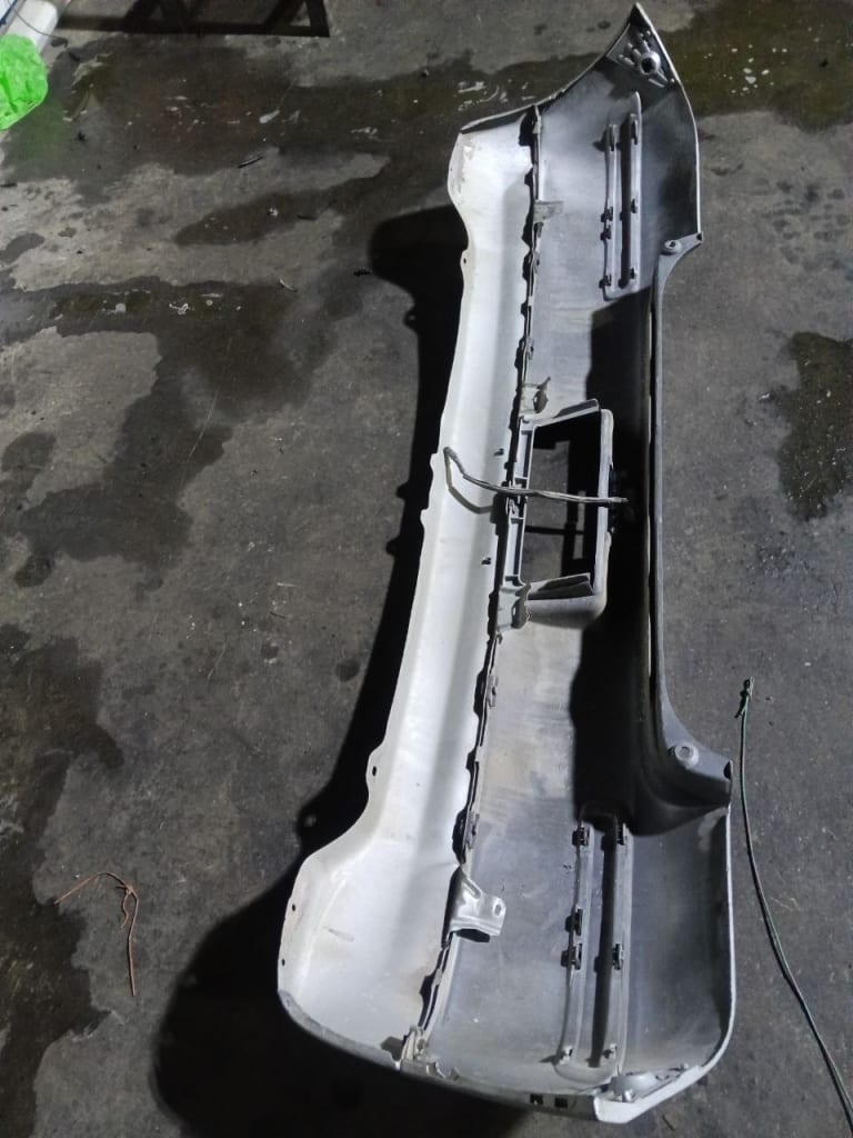 Bumper Toyota Vitz NCP10 NCP13 NCP15 SCP10 SCP13 1NZ-FE 1SZ-FE 2SZ-FE 2NZ-FE used in Sharjah — photo 4