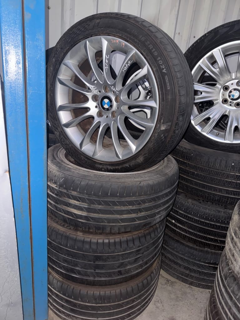 Wheel BMW used in Sharjah