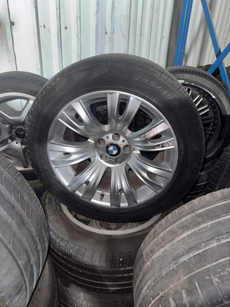 Wheel BMW used in Sharjah — photo 2
