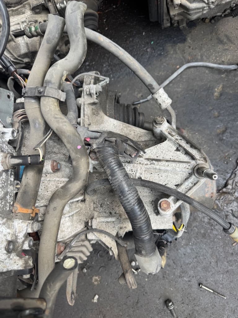Engine + MT Renault KC_ K4M 750; 752; 753 K4MA752 used in Sharjah — photo 2