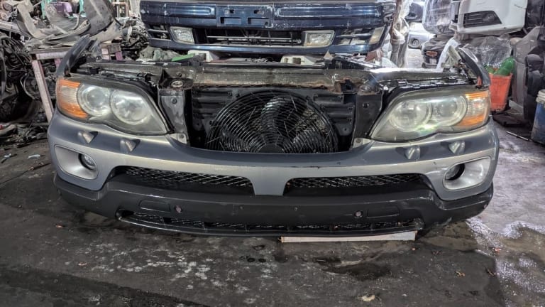 Nose cut BMW X5 E53 30 6S 44 8S B47D20 M54B30 M57D30 N47D20 N52B30 used in Sharjah