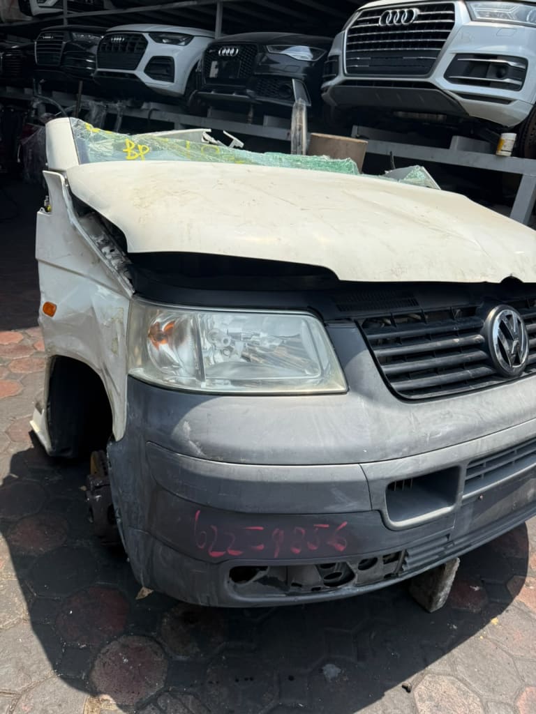 Nose cut Volkswagen Transporter 7E 7EB 7EF 7EG 7EJ 7HB 7HF 7HJ AET APL AVT AAF ACU AEU AXA AXB AXC BRR AXD BNZ AXE BPC ACV AUF AXL AYC BDL BKK CFLA ABL used in Sharjah — photo 2