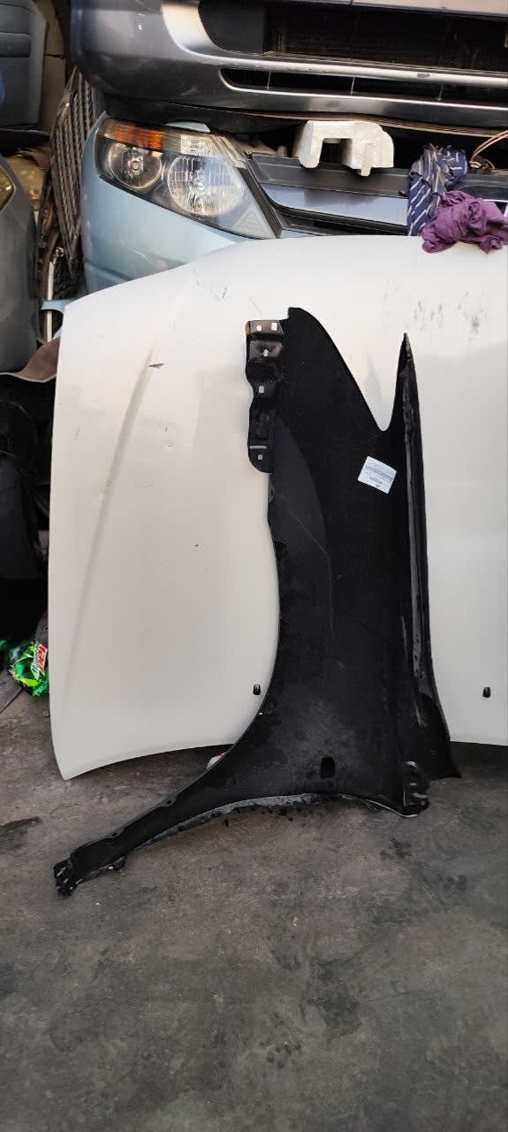 Fender Lexus RX350 GSU30 GSU35 2GR-FE used in Sharjah — photo 4