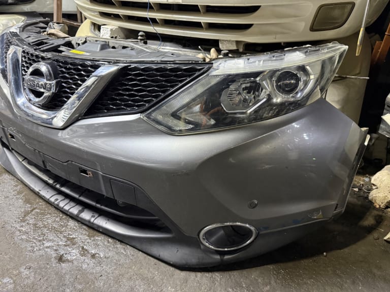 Nose cut Nissan Qashqai J11 H5FT HR12DDT HR13DDT HR16DE HRA2 K9K KR15DDT M9R MR16DDT MR20DD MR20DE R9M R9N used in Sharjah — photo 2