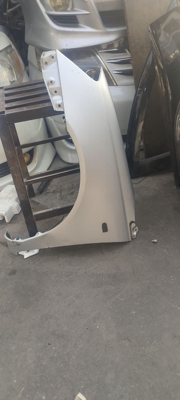 Fender Toyota Allion AZT240 NZT240 ZZT240 ZZT245 1ZZ-FE 1AZ-FSE 1NZ-FE used in Sharjah