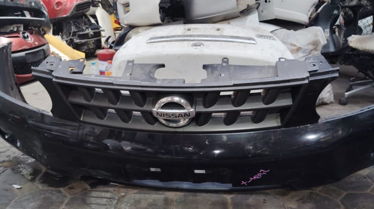 Bumper Nissan X-Trail DNT31 NT31 T31 TNT31 QR25DE M9R MR20DD MR20DE used in Sharjah — photo 2