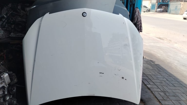 Nose cut + Hood + Fender Mercedes-Benz C-Class W204 used in Sharjah — photo 6