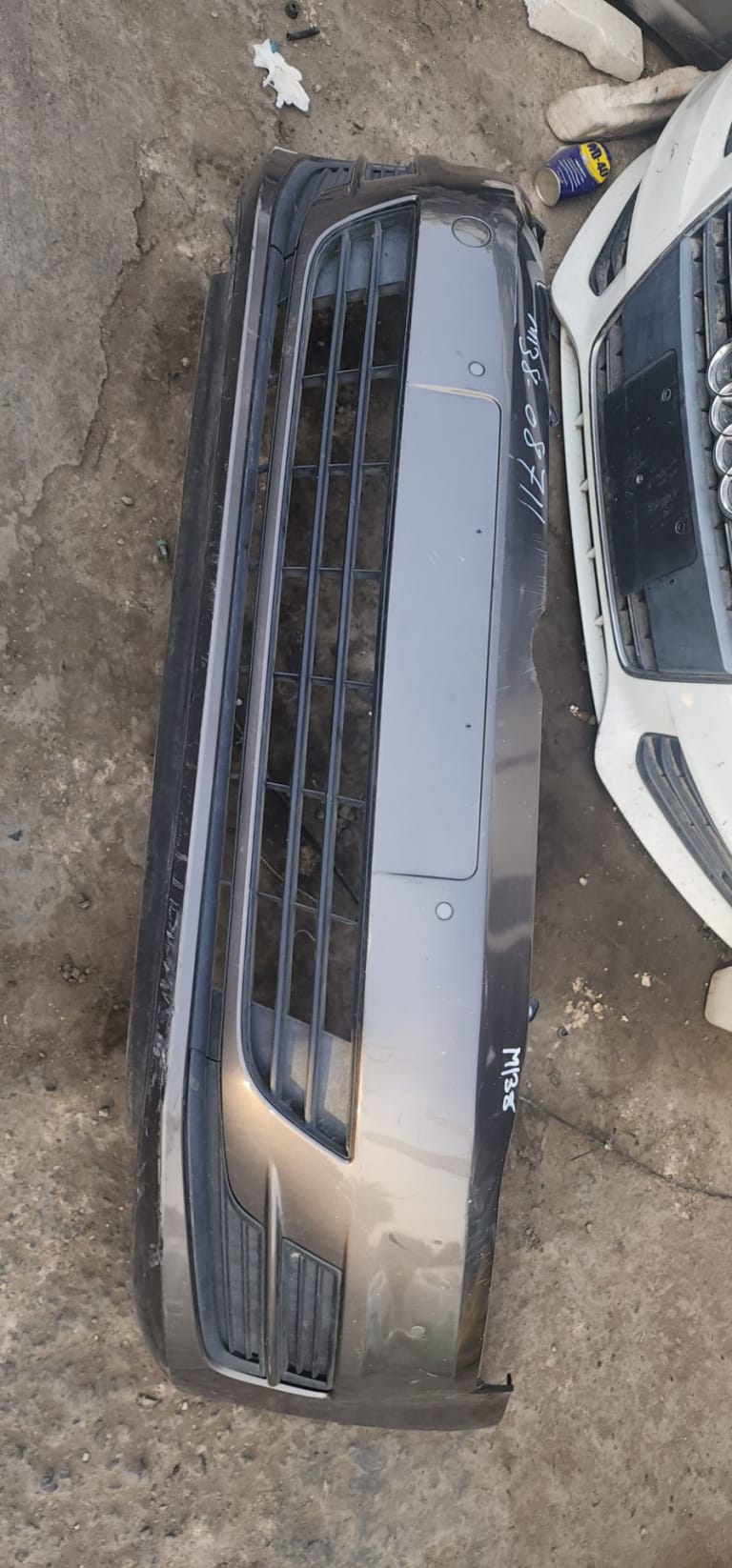 Bumper Volkswagen Golf used in Sharjah — photo 2