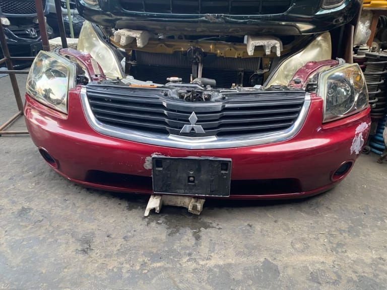 Nose cut + Hood + Fender Mitsubishi Galant used in Sharjah