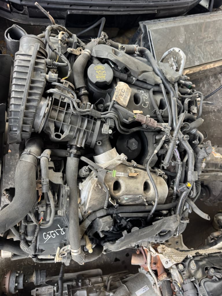 Engine + AT Land Rover Range Rover 306DT used in Sharjah — photo 2