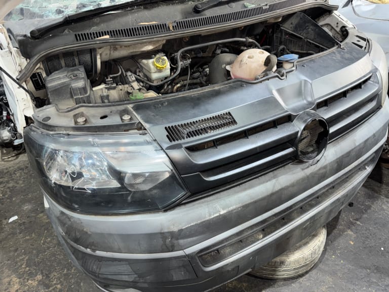 Engine + AT Volkswagen Transporter CAA used in Sharjah