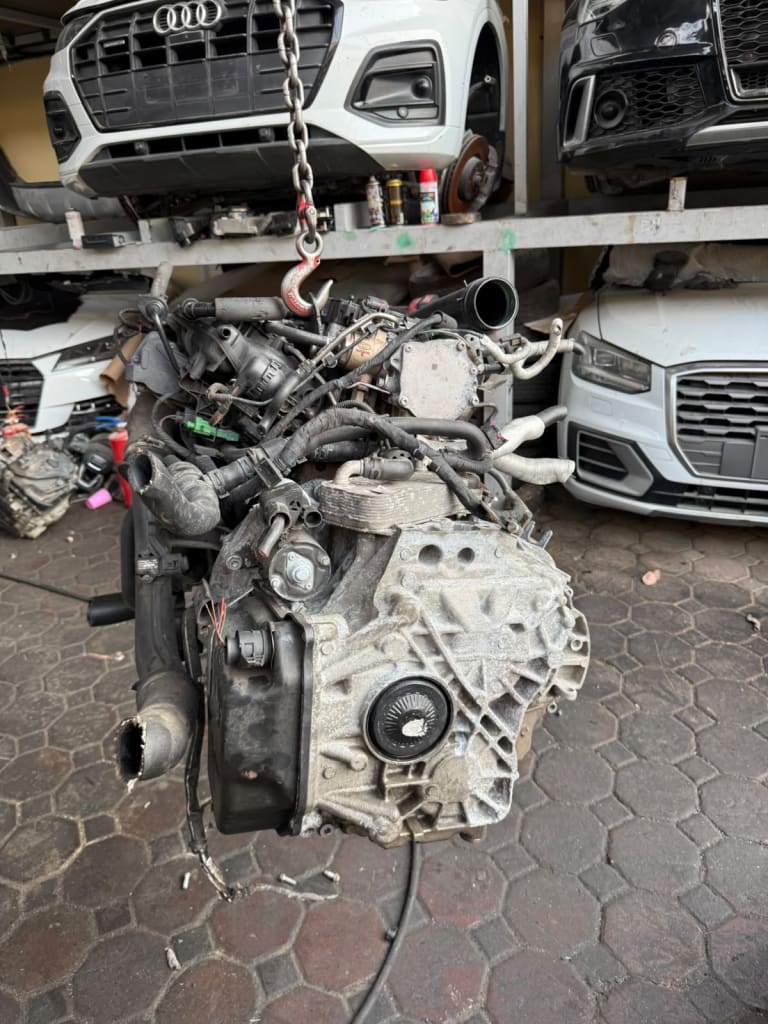Engine + AT Volkswagen Tiguan DQ500 CCZ used in Sharjah