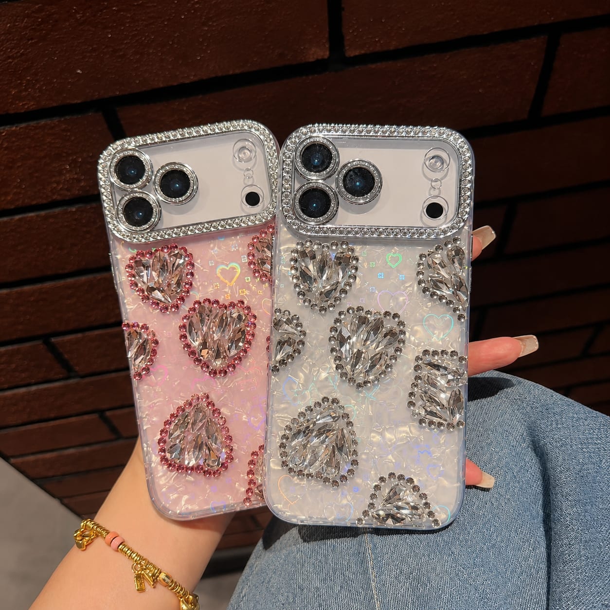 Fine Hole Heart Shell Pattern Case image 3