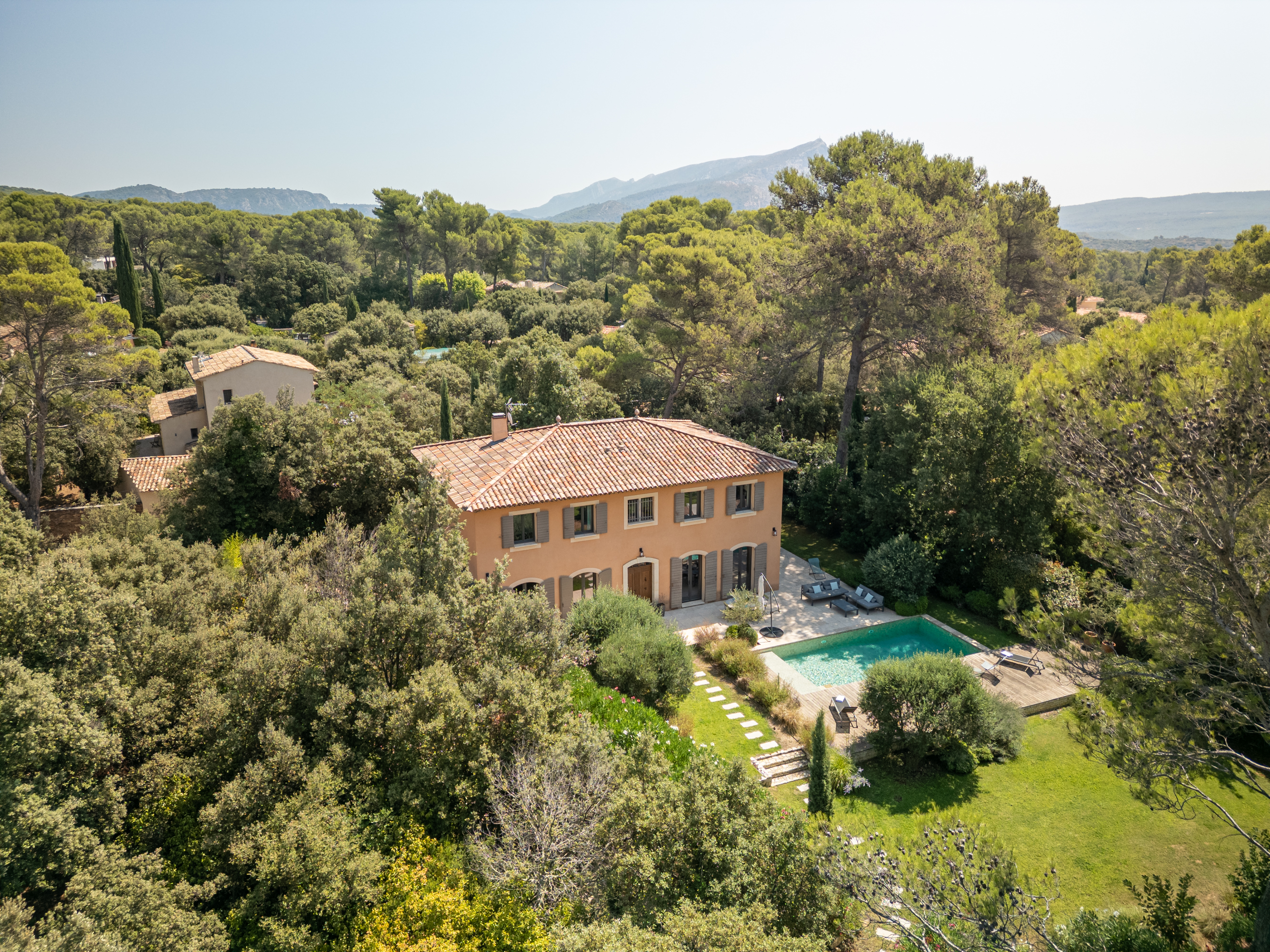 LA BASTIDE PROVENÇALE