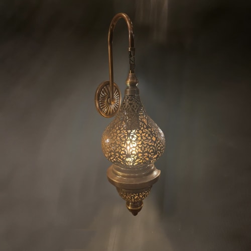 Moroccan-Inspired Decorative Wall Sconce – Pierced Teardrop Lantern on Swan-Neck Arm