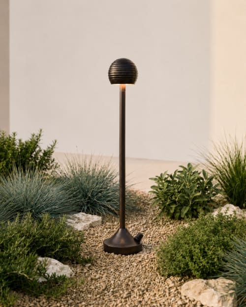 Ribbed Sphere Path Light – Spike-Mounted Garden Lamp