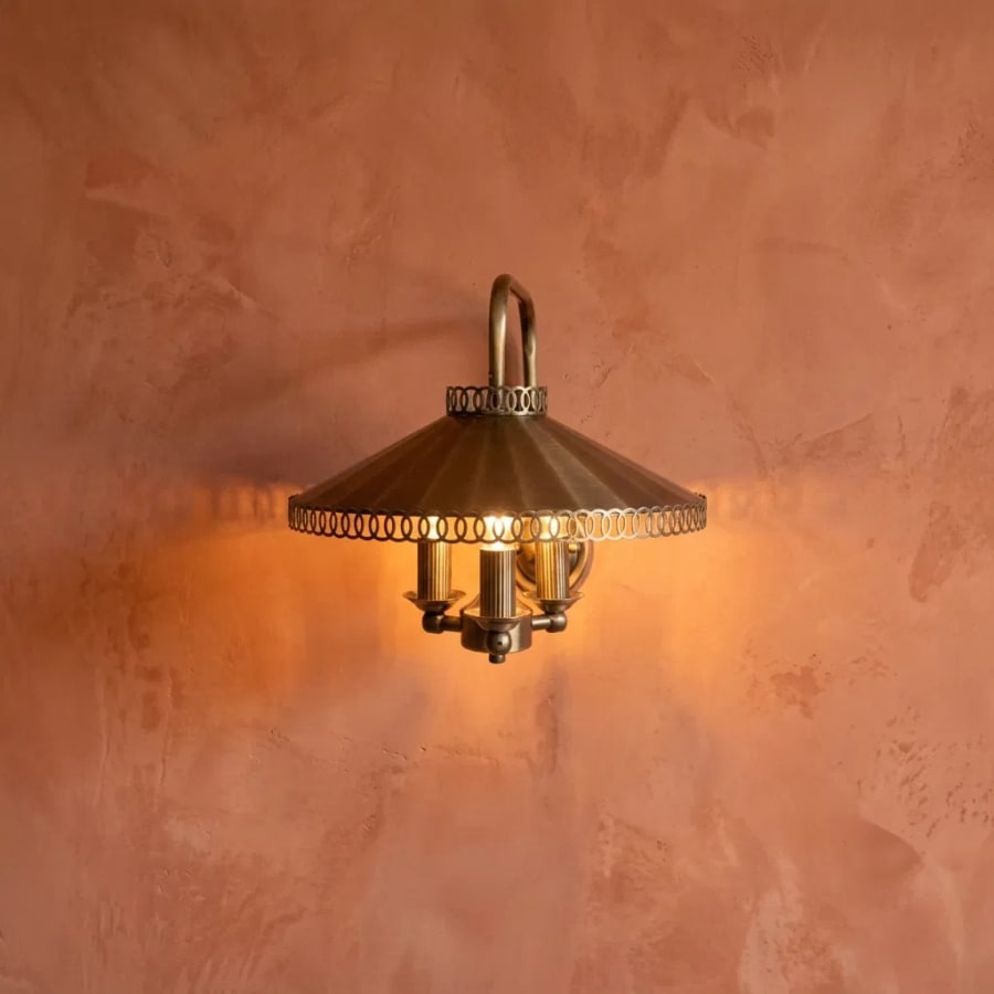Vintage Halo Mirror-Lined Wall Sconce