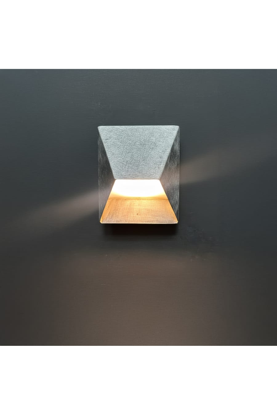 Modern Geometric Wall Sconce - Aluminum