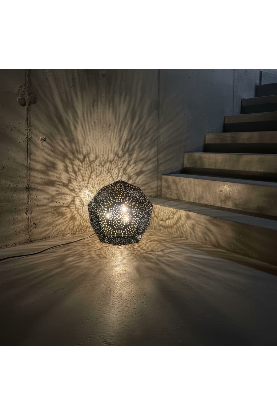 Moroccan Pattern Brass Table Lamp