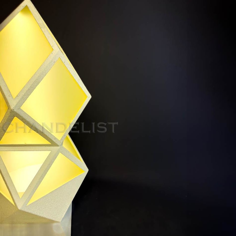 Diamond Beam – Faceted Geometrik Dış Mekân Lambası