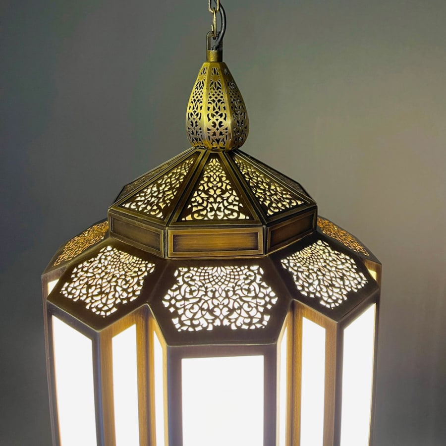 Antique Brass Pendant Chandelier – 40 cm Acrylic Detail