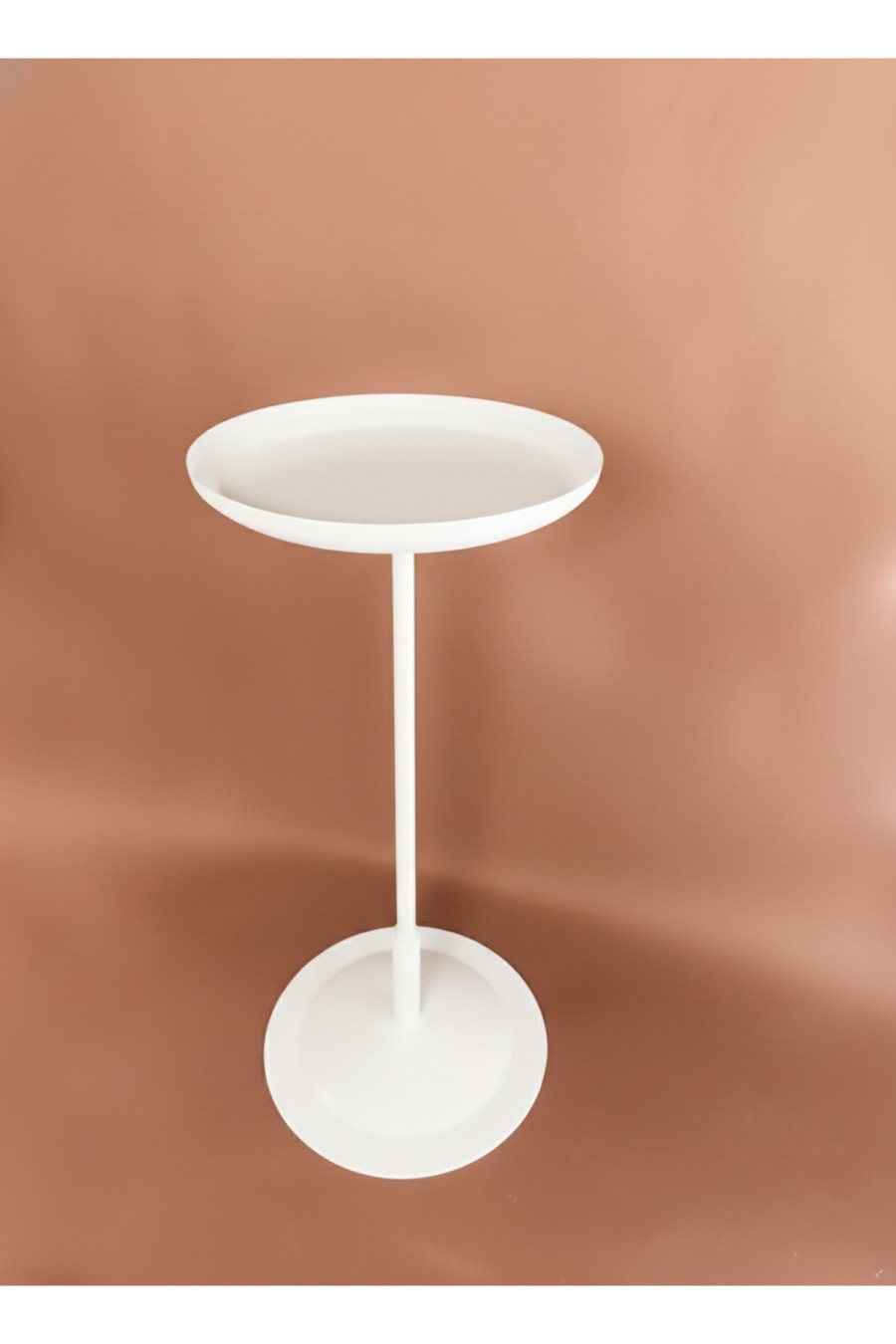 Modern Metal Side Table – Round Decorative Tray Table Minimal Design