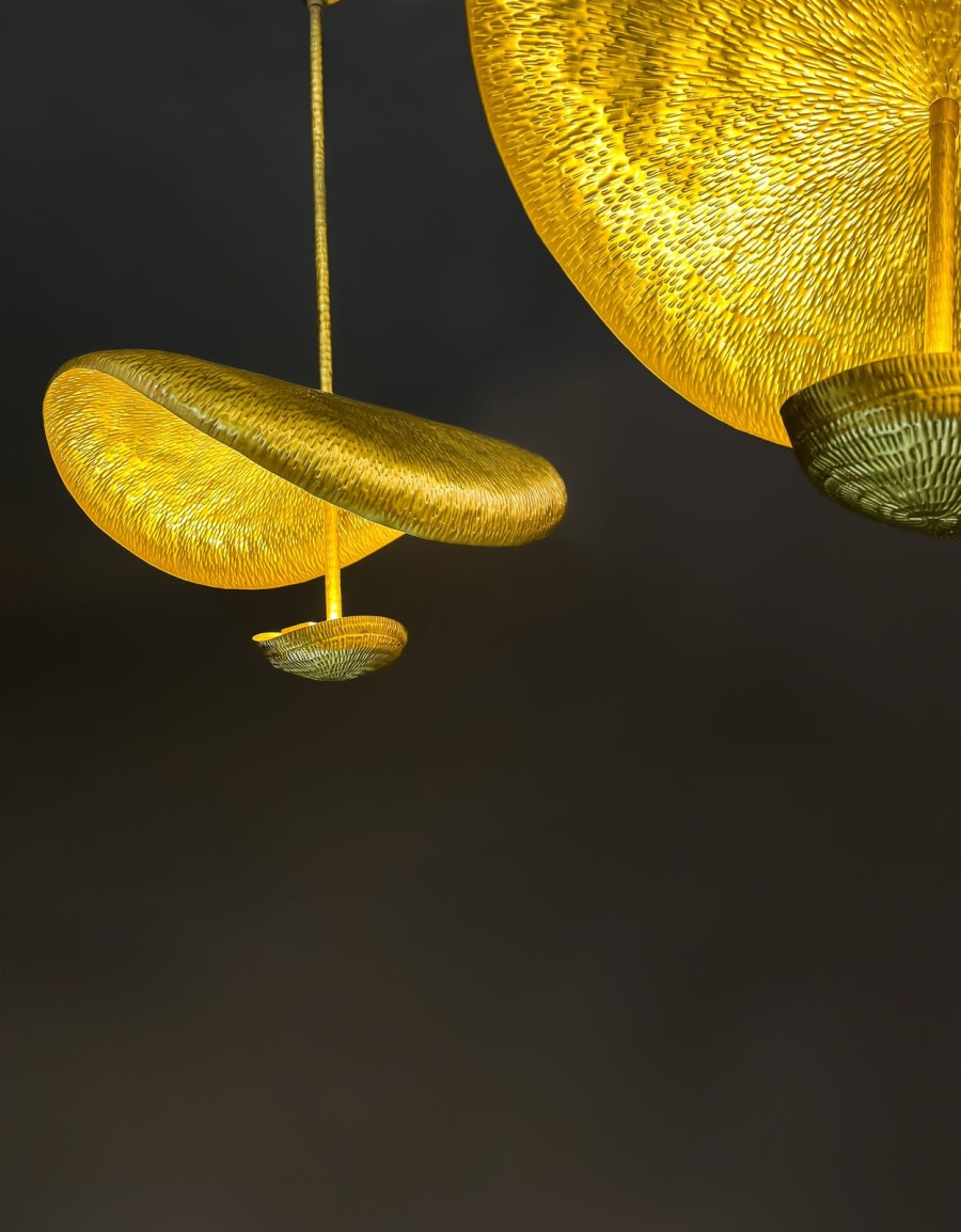 Lotus Leaf Hammered Brass Chandelier – Hand-Chased Modern Pendant 40 cm
