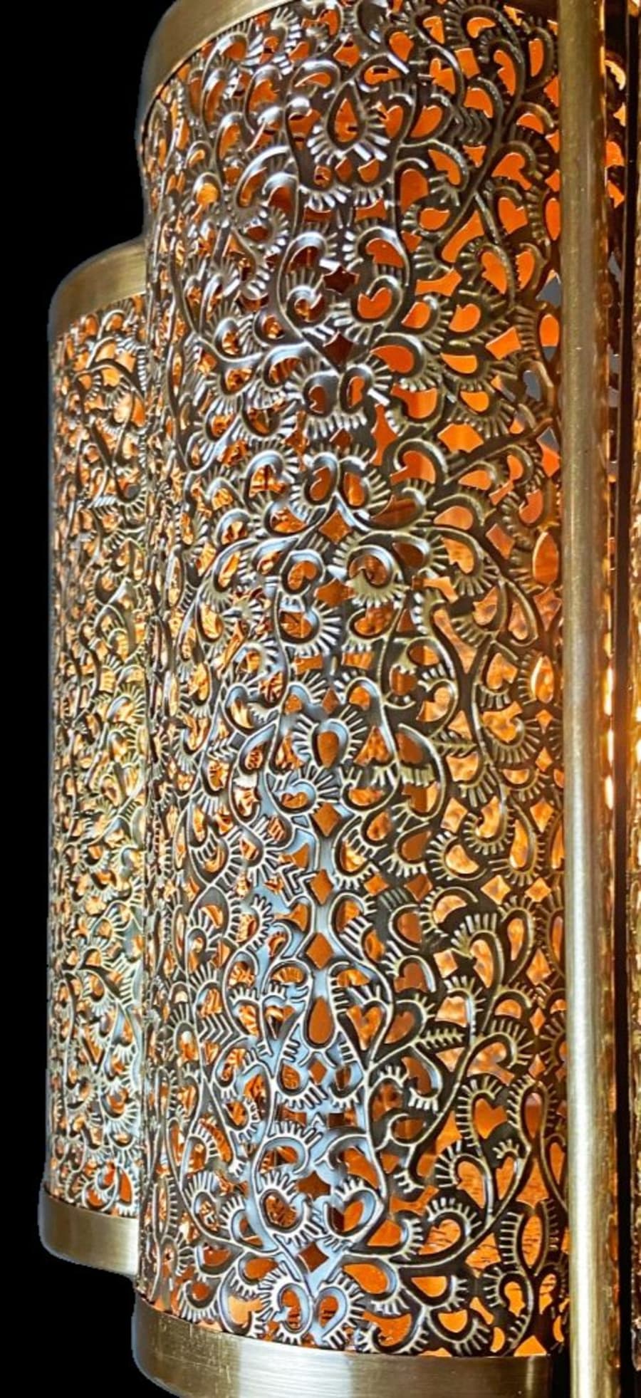 Columned Pierced Brass Chandelier – Handmade Moroccan Ceiling Light Ø50 cm