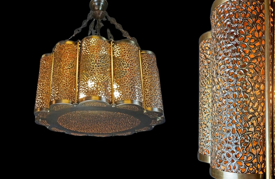 Columned Pierced Brass Chandelier – Handmade Moroccan Ceiling Light Ø50 cm