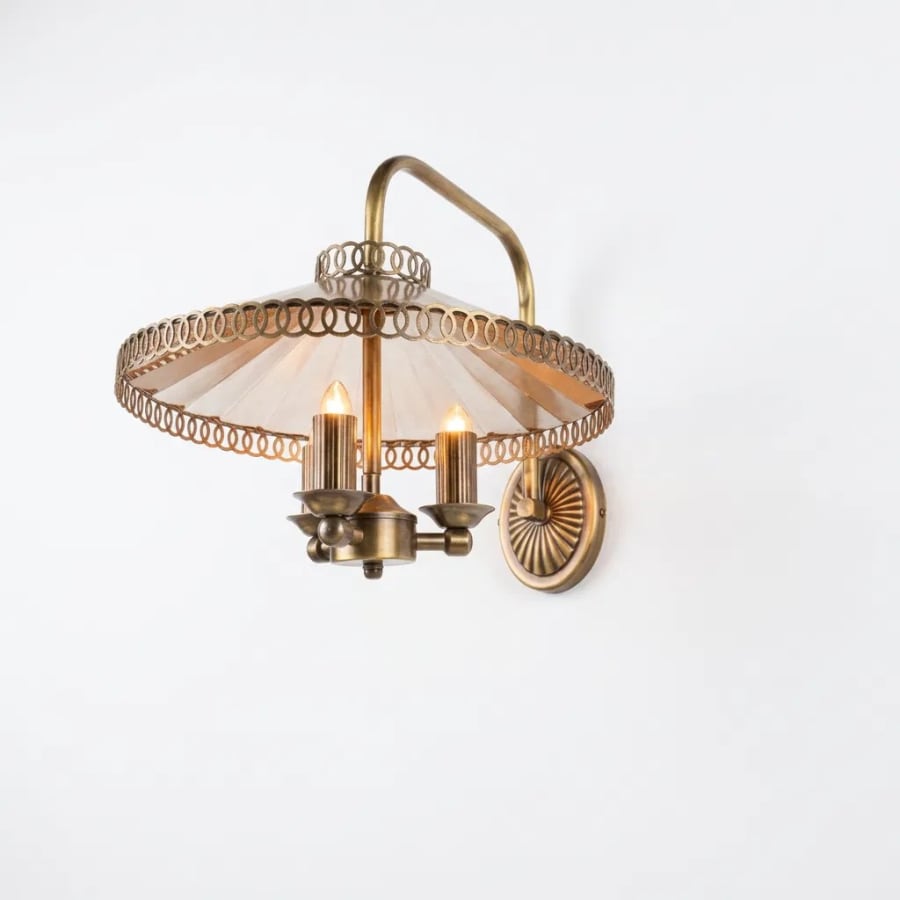 Vintage Halo Mirror-Lined Wall Sconce